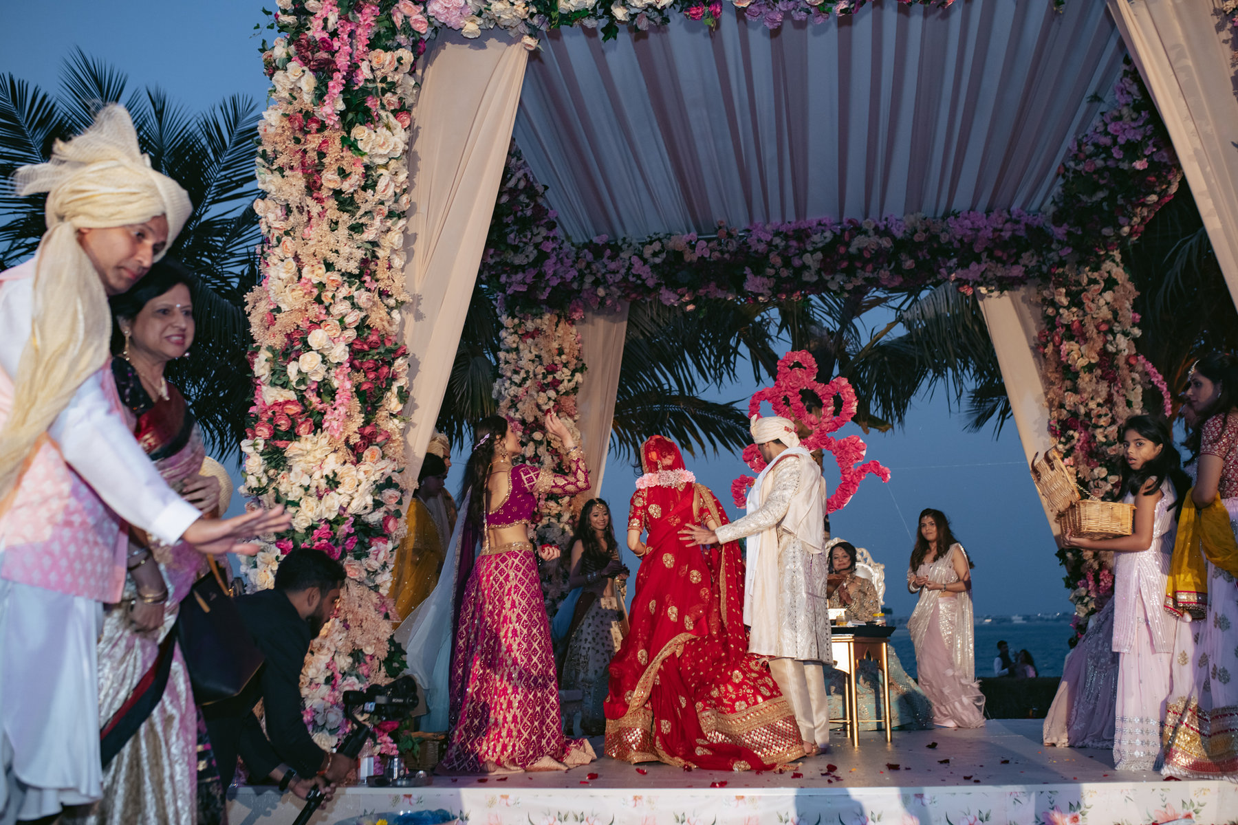 Wedding and celebration photography by Chintan Rupani — photograph 17
