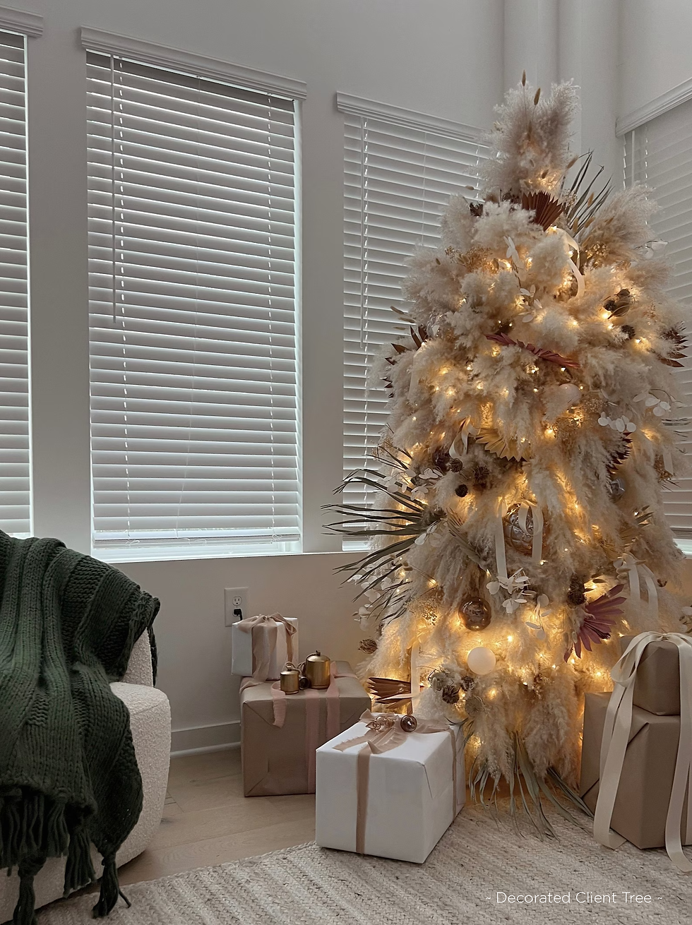 Thumbnail: 8ft Pampas Christmas Tree - cream & taupe stems