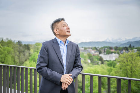 Penpa Tsering, Chef der tibetischen Exilregierung in Bern am Montag, 29. April 2024. Foto: Susanne Goldschmid für NZZ.