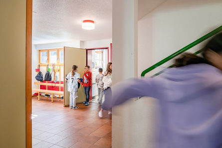 Schulhaus der Gemeinde Randa zugehörig zur Schulregion Zermatt. Bild: Susanne Goldschmid