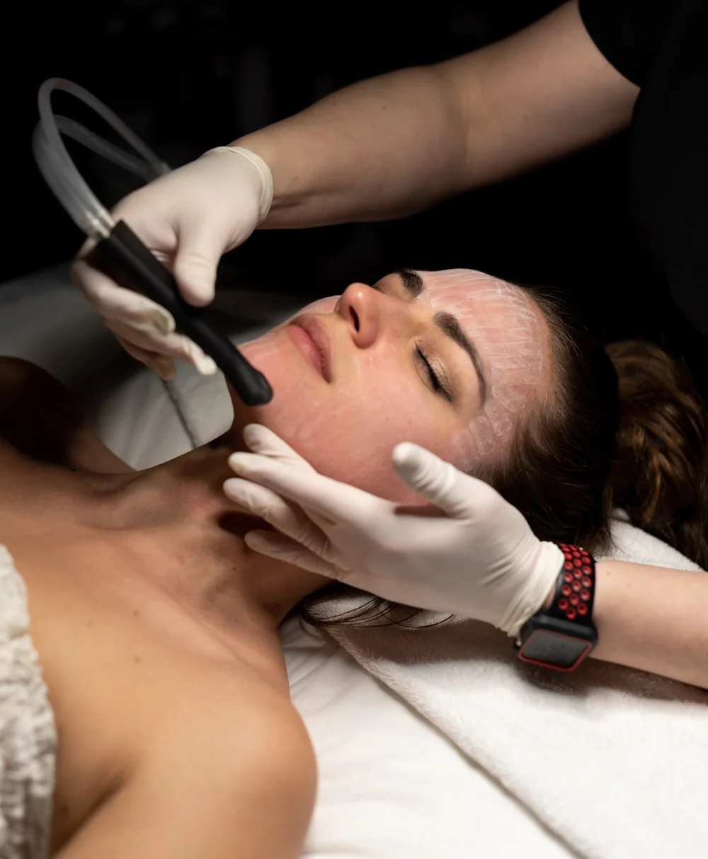 salt-facial-step1_1619061813.webp