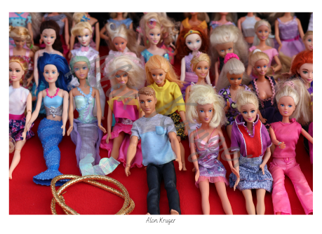 General postcards (106)