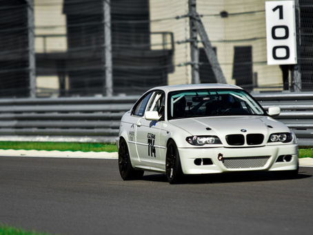 Enhancing Race Craft Skills at Tampas Motor Enclave with Professional Driving Instructors