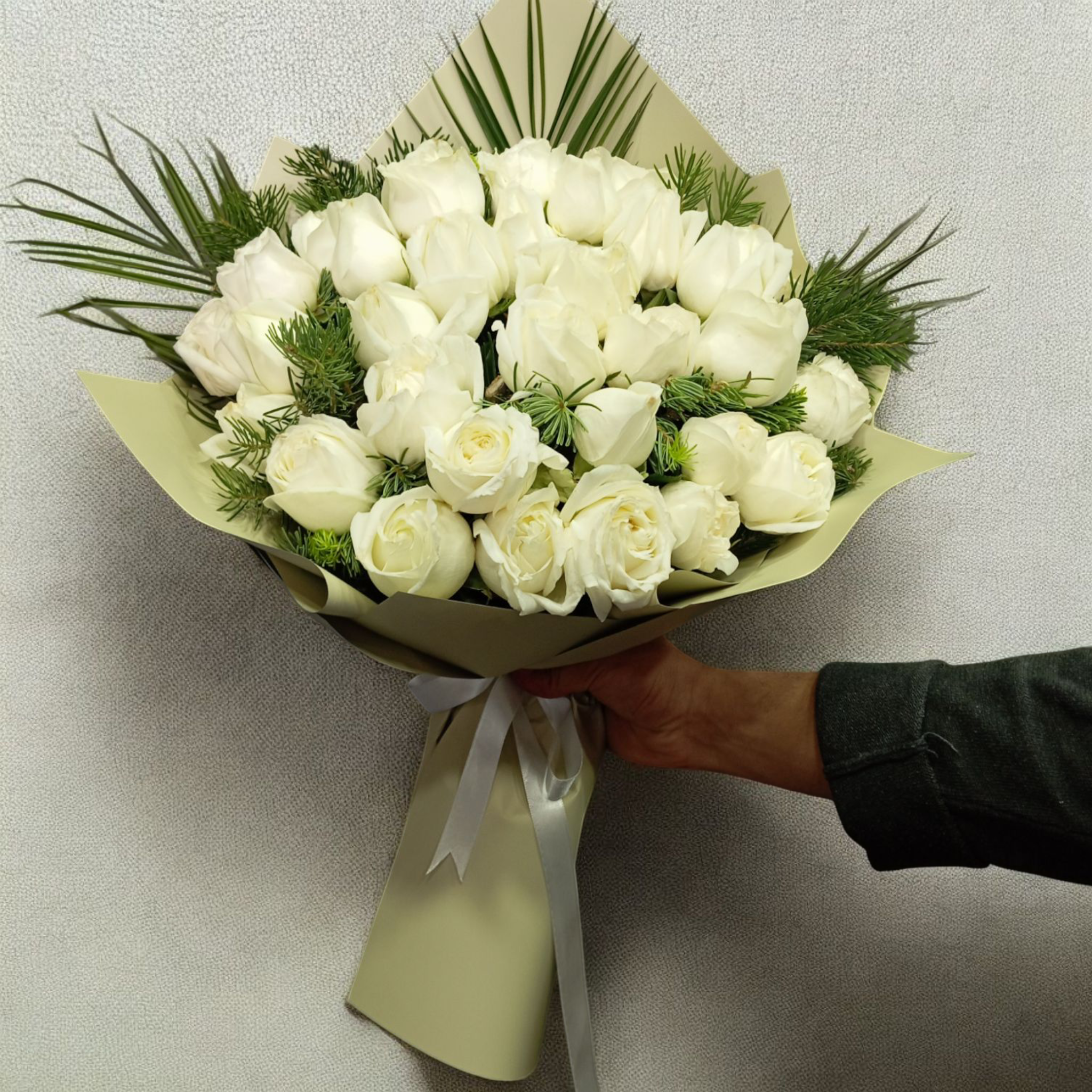 Luna Blanca Beyaz Gül Buketi 