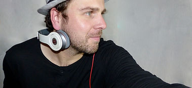 DJ Andreas Goertz - professioneller DJ ud Saxophonist