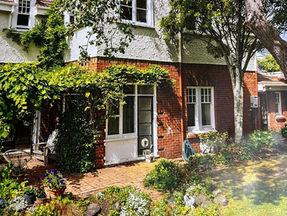 Visit to Falkland Street house