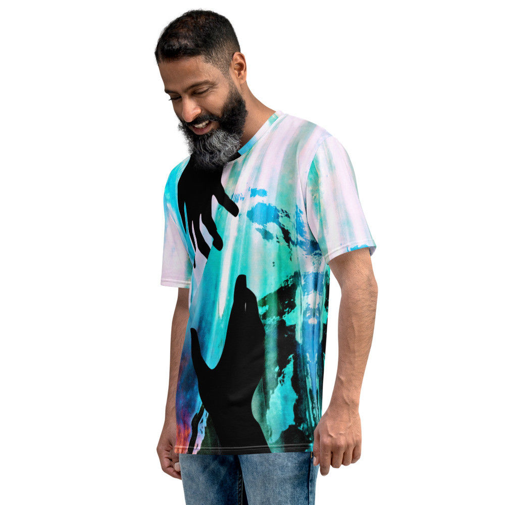 GIVING BACK Men's t-shirt by Gianneli