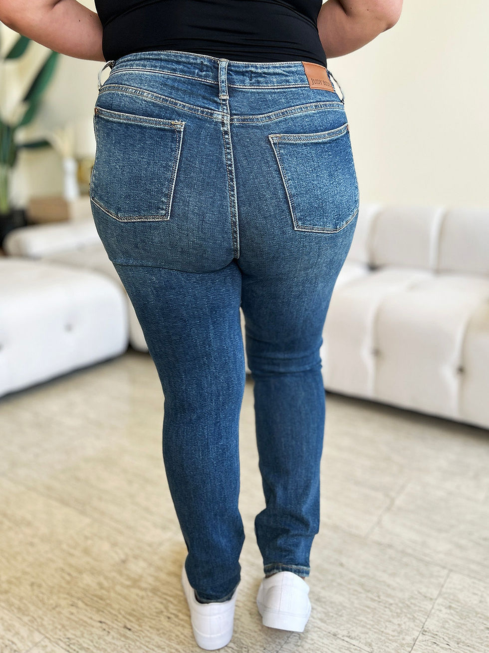 Thumbnail: Back view of model wearing Judy Blue Full Size Affordable High Waist Fashion Skinny Jeans