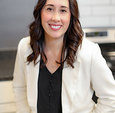 Lilly Lehr Headshot 2025.jpg