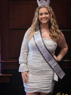 Crowning Moment in Norfolk, VA – Isabella Walker is 2025 Miss Old Dominion State Ultimate USA Teen 👑📸