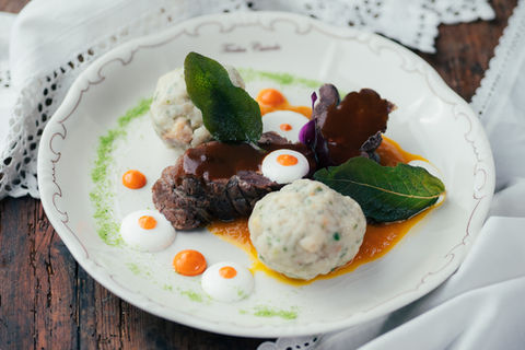 Tenkes Csárda | Az egyik legjobb étterem Pécs környékén