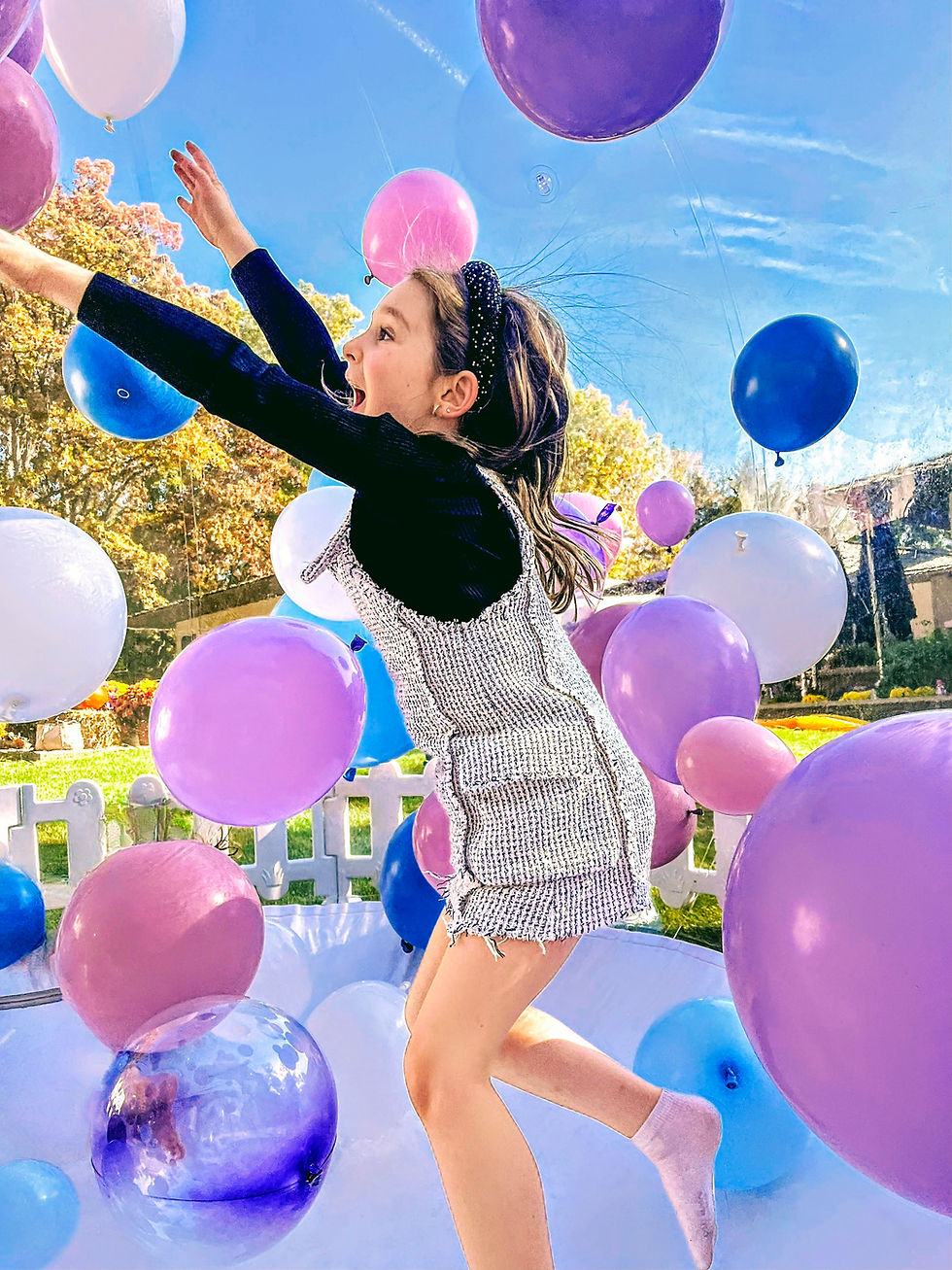 Whimsical Balloon Bubble Wonderland: A Magical Touch for Any Celebration!