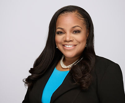 Saquanda Cotton headshot.jpg