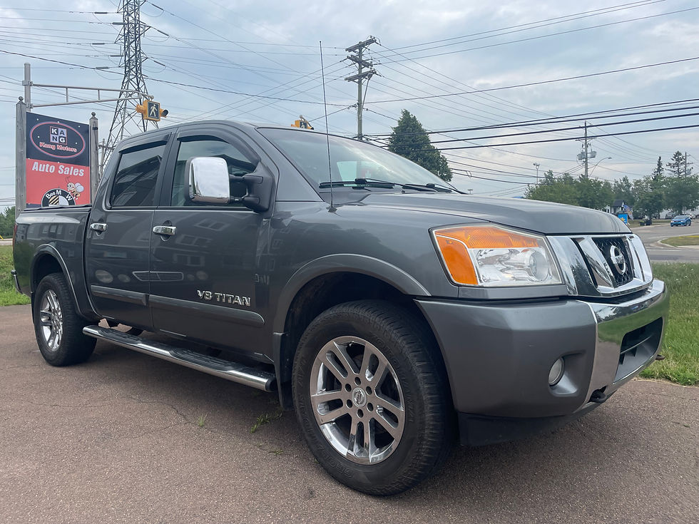 2015 Nissa Titan SL (4)