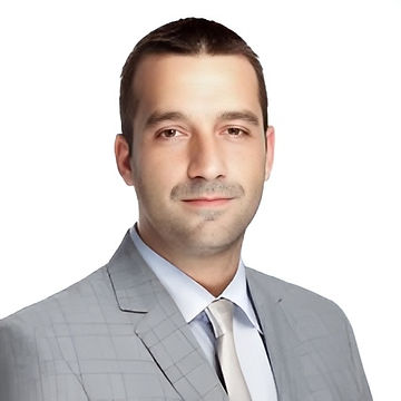 Francois is a Canadian lawyer with nearly 20 years of legal and immigration experience, advising clients in Canada and across Asia. He specializes in skilled worker, business, investor, work permit, and study permit cases, and is known for strong case preparation, interview representation, and strategic guidance on complex files. His international background allows him to deliver clear, culturally informed support for clients navigating the Canadian immigration system.