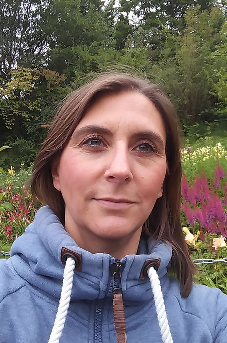 Anika Schlüter – Meditation, Achtsamkeit und Resilienztraining für mehr innere Ruhe im Alltag