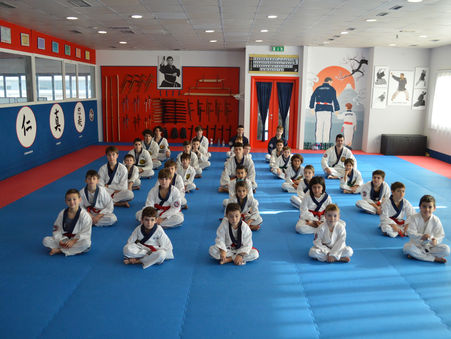 JJCI: Kyu Grade e Gold Tab JJC CASCINA