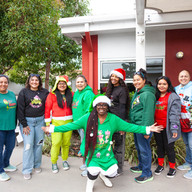 Holiday Store Wrapping Station