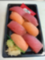 Nigiri Tuna and Salmon (7 pieces) image