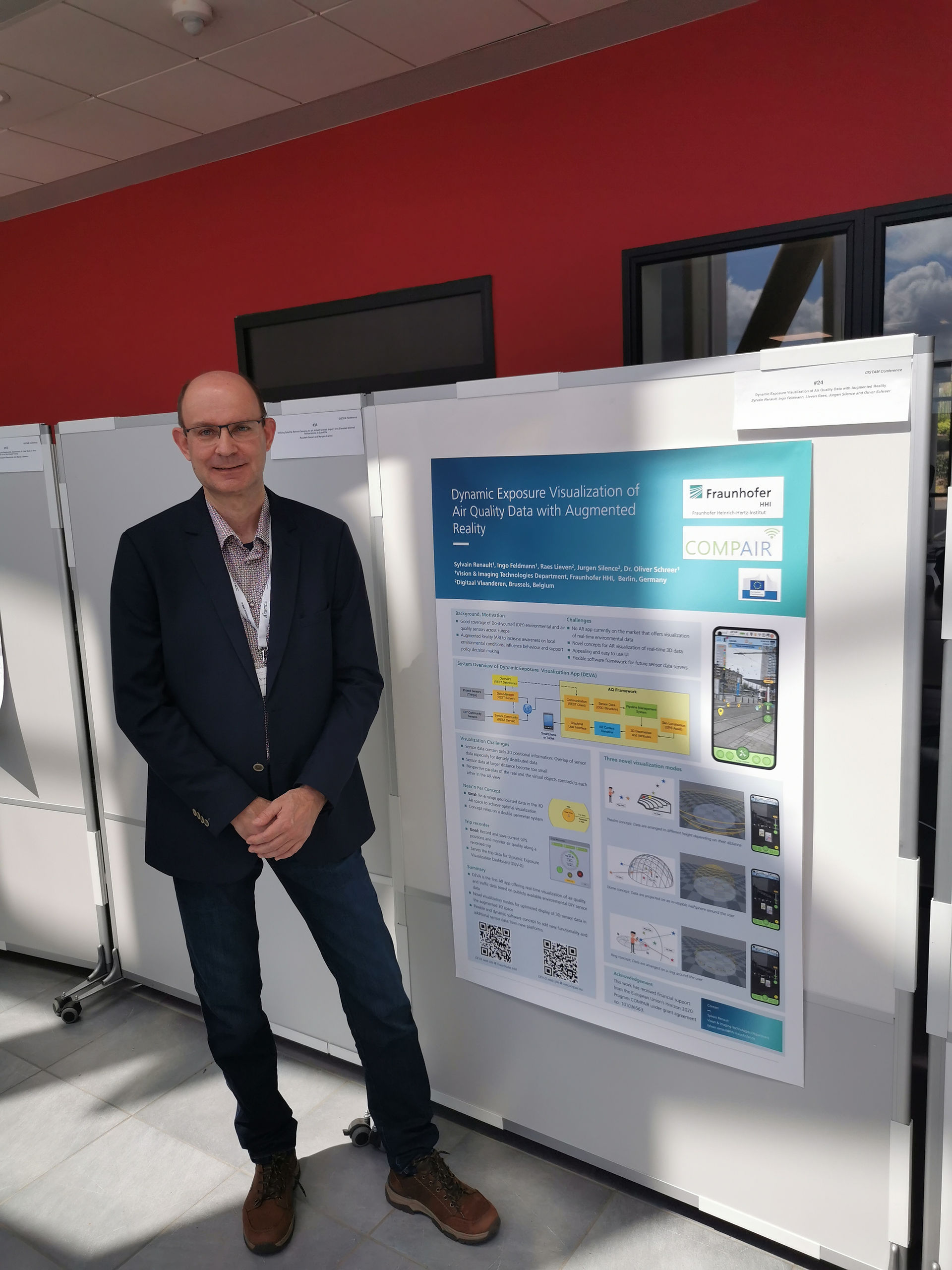 Sylvain Renault of Fraunhoffer HHI presenting the DEVA poster at GISTAM 2024