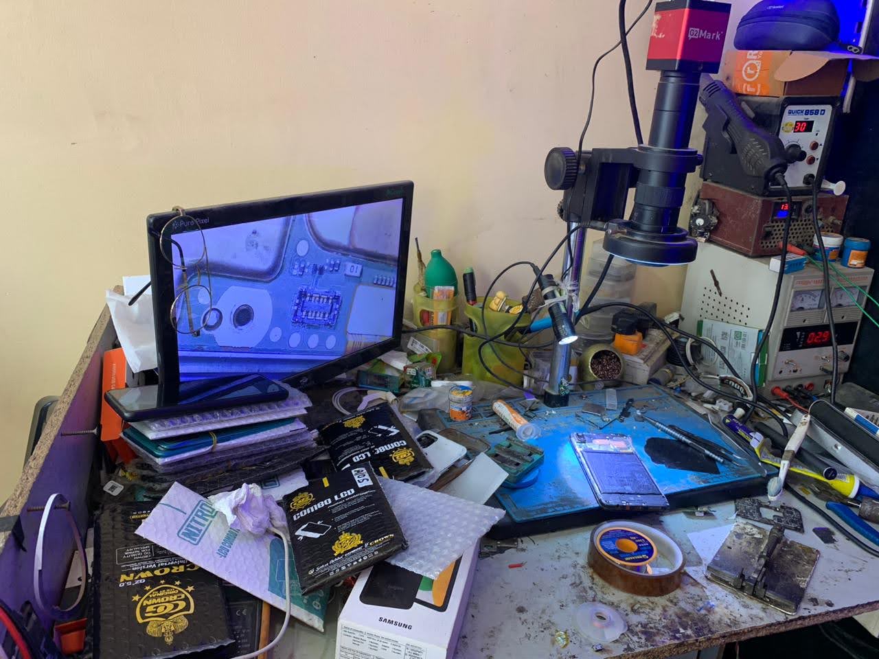 E011 Jimmy Enterprises, mobile repairing, extensive mobile servicing, all forms of repairing, mobile software, mobile accessories