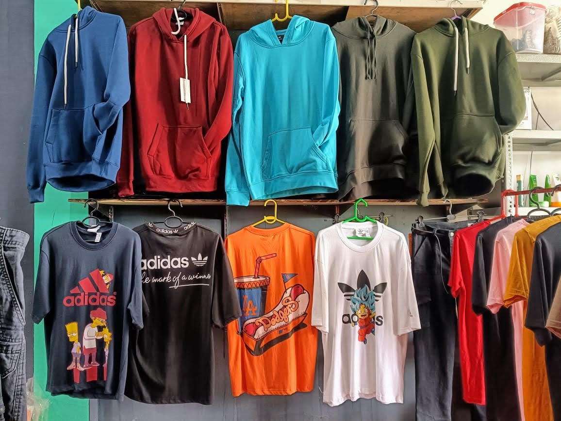 B008 Modern Fashion Store, clothing for boys and girls, boys clothing, girls clothing, retailing