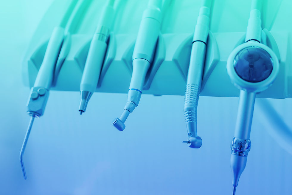 set-strumentazione-equipaggiamento-dentistico-odontoiatrico-manipoli-contrangoli-turbine-