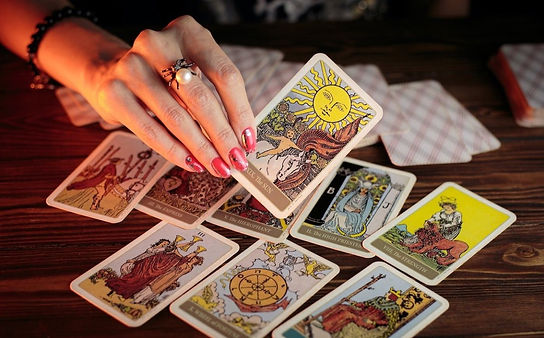 tarot-cards-feat.jpg