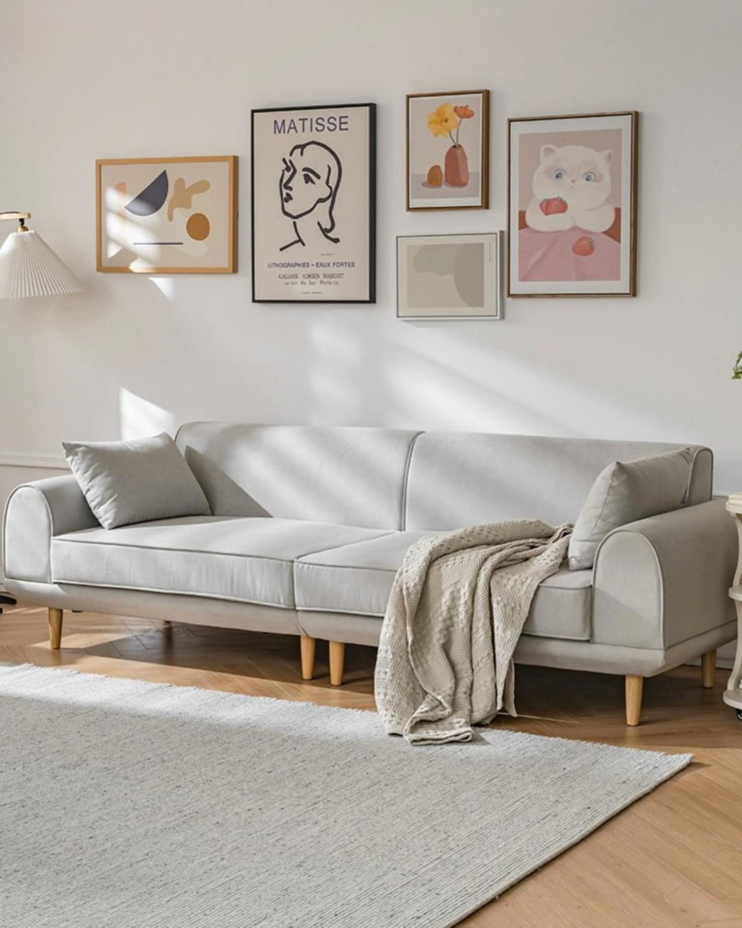 Konnichiwa Sofa สไตล์ญี่ปุ่น โครงสร้างไม้แท้ทุกสัดส่วน การันตีความแข็งแรง