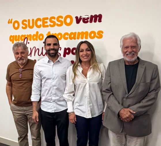 Deputado Distrital Thiago Manzoni visita a Panebras e destaca visão empreendedora de Jurandir Pizani Ribeiro