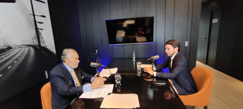 Adriano Amaral destaca experiência internacional e soluções para cidades inteligentes no Vozes de Brasília