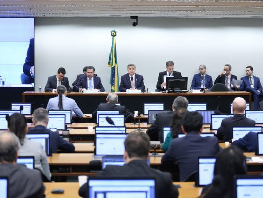 Orçamento de 2026 é aprovado com R$ 6,5 trilhões em despesas e salário mínimo fixado em R$ 1.621