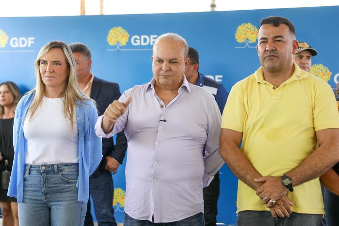Rogério Morro da Cruz mantém alinhamento com grupo de Celina e Ibaneis em meio à crise do BRB