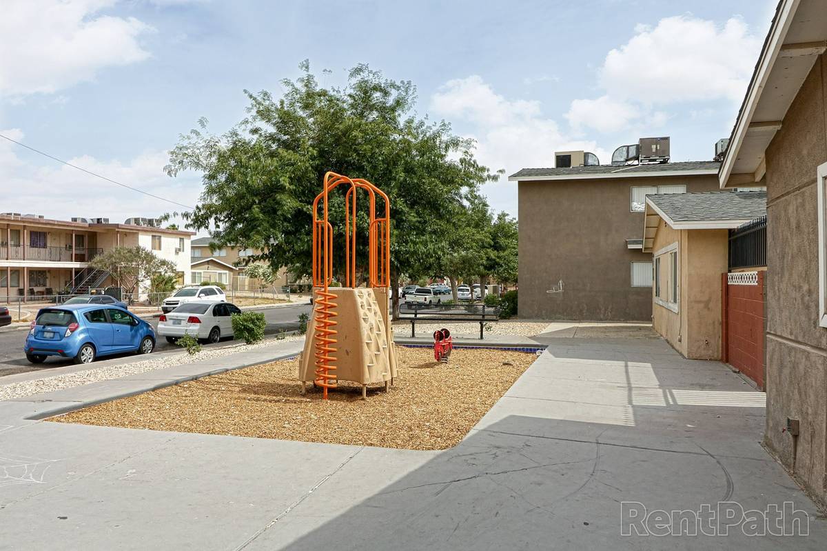 Home Hazelwood Villas