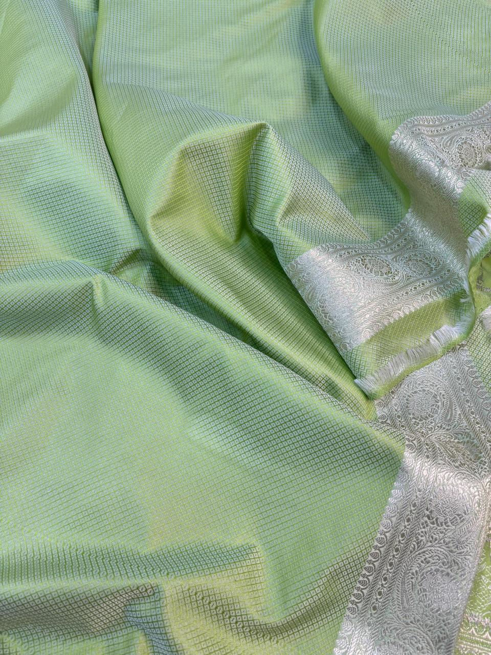 Thumbnail: Banarasi Mashru Katan Silk Code-BMSAPMO102132