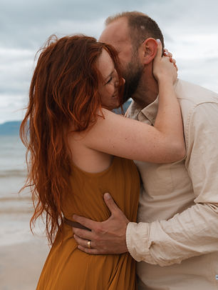 A Romantic Beachside Photoshoot
