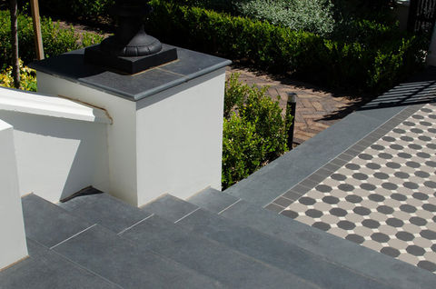 Adelaide Slate Porch Bullnose Staircase