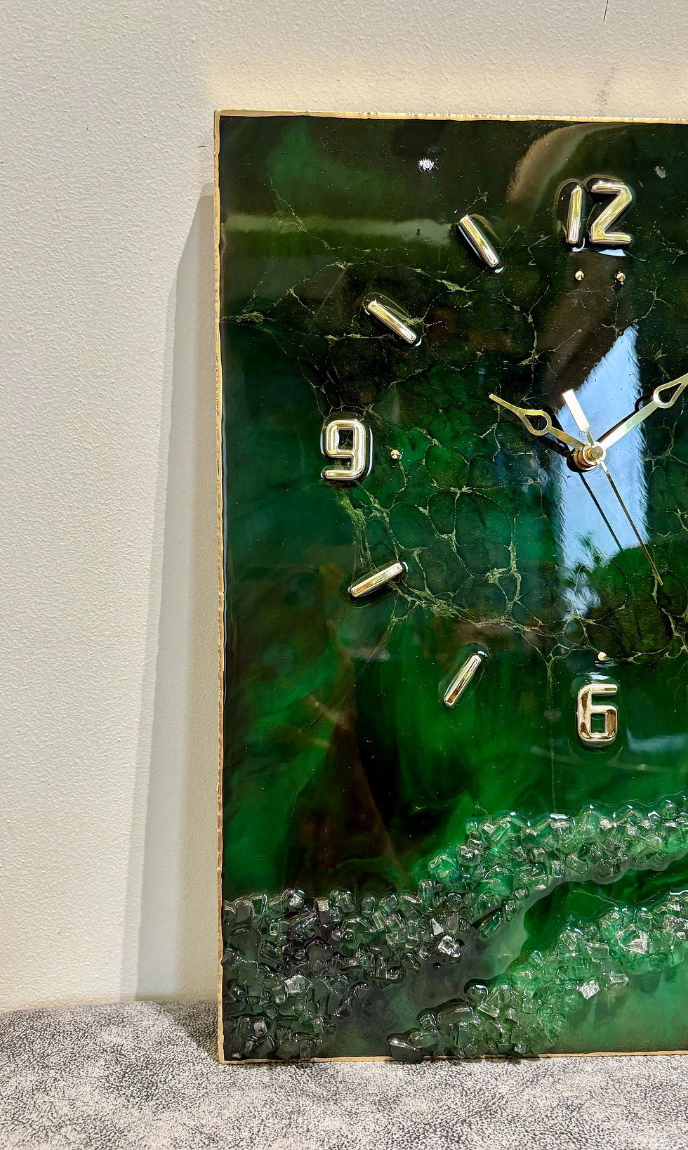 Thumbnail: Emerald Geode Resin Wall Clock