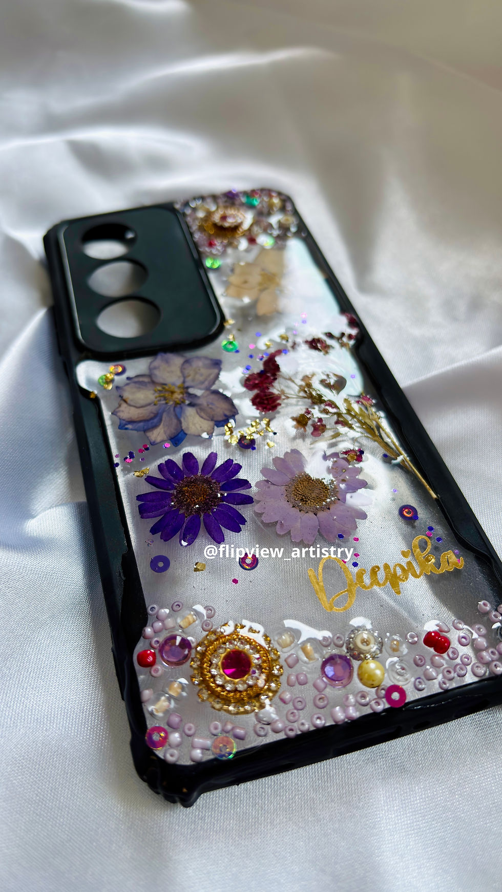Thumbnail: Floral Embellished Resin Phone Cover 