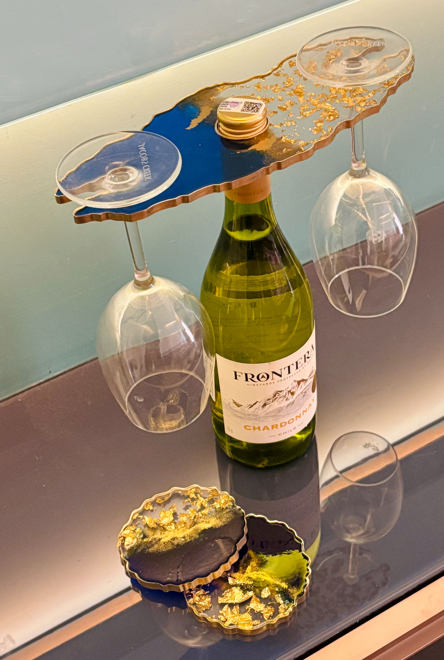 Set of Resin wine glass holder and coasters