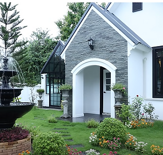 ENGLISH COTTAGE.png