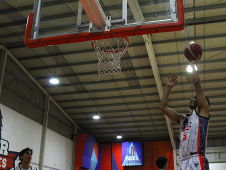 HALCONES INTER VUELAN ALTO Y DERROTAN 81-78 AL ITESM PUEBLA