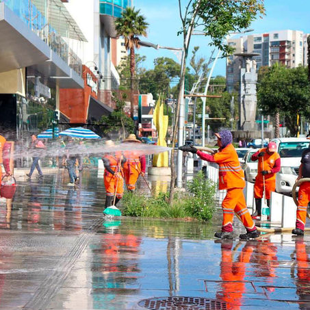 PERSONAL DE LIMPIA REALIZA LAVADO EN AVENIDA JUÁREZ: GOBIERNO DE PEPE CHEDRAUI