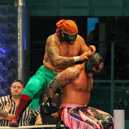 "EL GALEÓN FANTASMA" DESTROZÓ A "LOS DEPREDADORES" COMO UNOS AUTÉNTICOS RUDOS