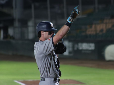TROY VIOLA COMANDA LA VICTORIA DE LOS TIGRES SOBRE PERICOS DE PUEBLA.