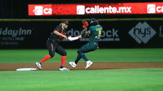 DURANGO DOMINA A PERICOS Y ASEGURA SERIE EN CASA.