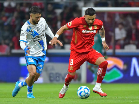 EL DIABLO AGRAVA LA CRISIS POBLANA 