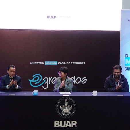 PRESENTA LA RECTORA LILIA CEDILLO PLATAFORMA EGRESADOS.BUAP.MX