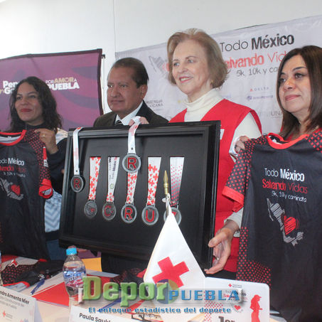 SE PRESENTA LA MEDALLA Y PLAYERA DE LA 6TA CARRERA “TODO MÉXICO SALVANDO VIDAS”