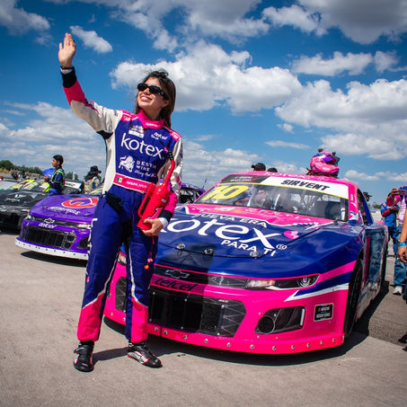 REGINA SIRVENT Y DYNAMIC MOTOSPORTS, SE PREPARAN PARA CIERRE DE CHALLENGE SERIES 2025